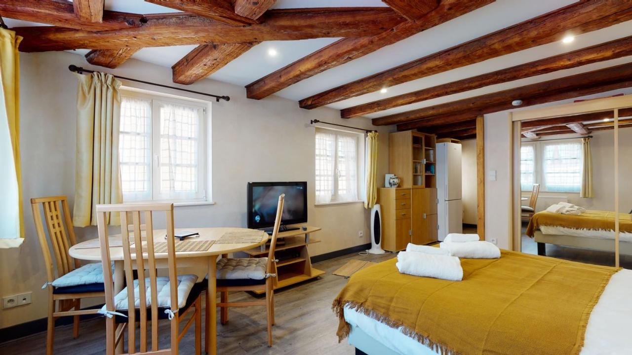 Ferienwohnung Aux Bijoux De Colmar - 1 Parking Gratuit Exterior foto